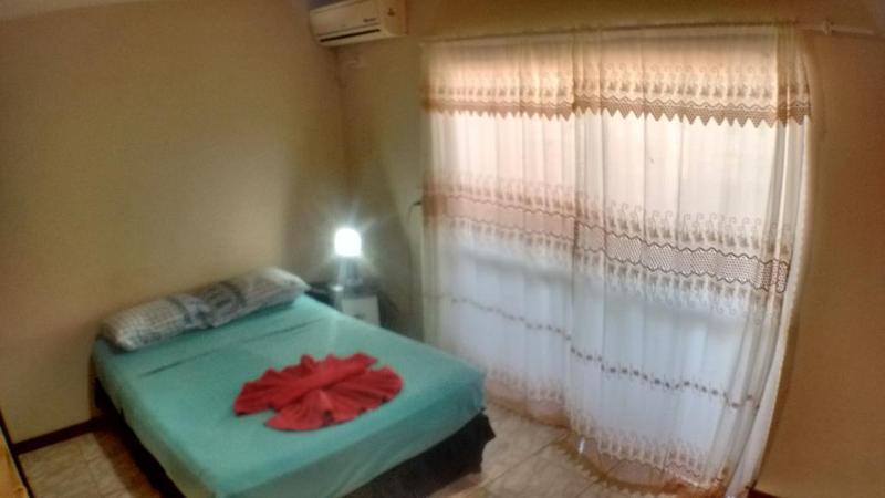 Apart Hotel El Duende Пуэрто-Игуасу Экстерьер фото
