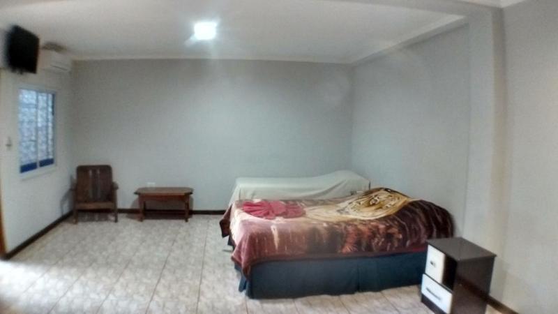 Apart Hotel El Duende Пуэрто-Игуасу Экстерьер фото